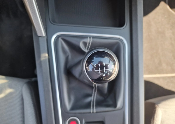 Seat Leon cena 55900 przebieg: 64000, rok produkcji 2020 z Wałcz małe 742